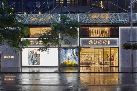 san francisco flagship gucci|original Gucci store in italy.